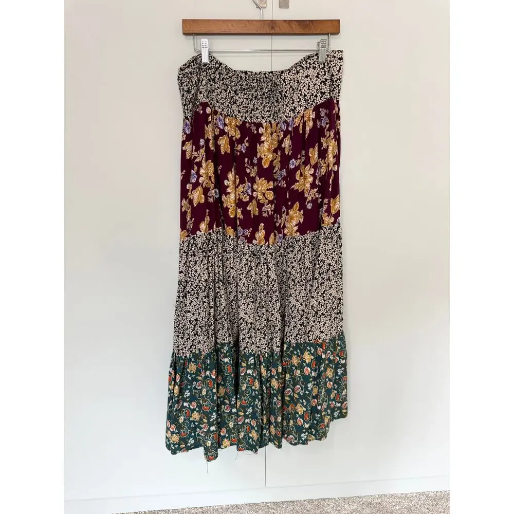 NATURAL LIFE Hanna Convertible Maxi Skirt in Mixed Floral Print